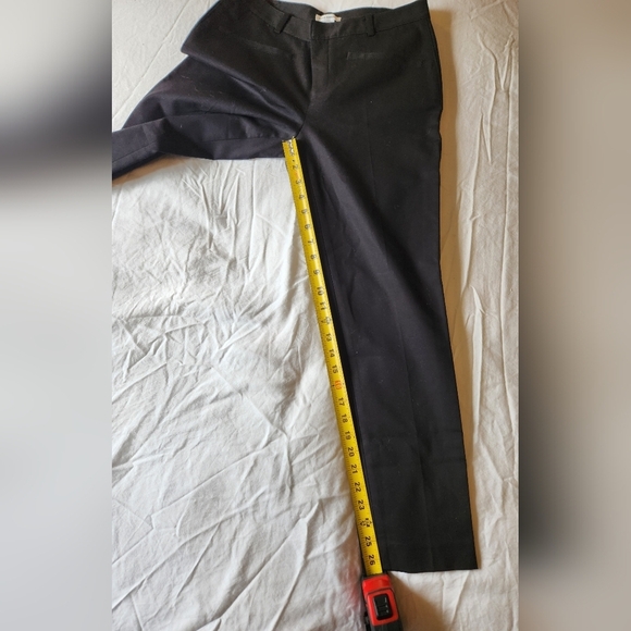 NWT Women's Club Monaco Capris. Size 4 - Picture 6 of 7